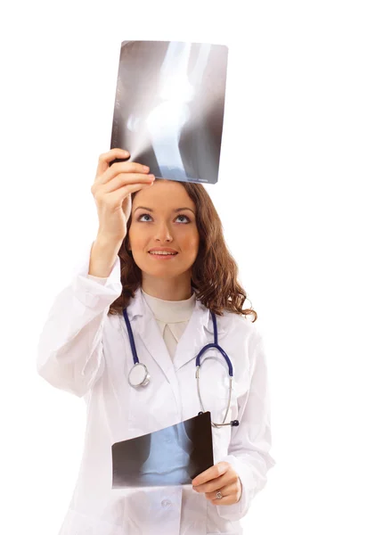 Krásný mladý doktor s stetoskop — Stock fotografie