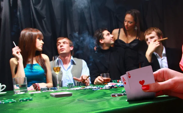 Grupp av olycksbådande pokerspelare — Stockfoto