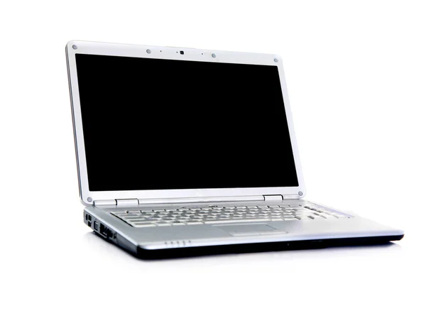 Professionell laptop isolerad på vit med tomt utrymme — Stockfoto