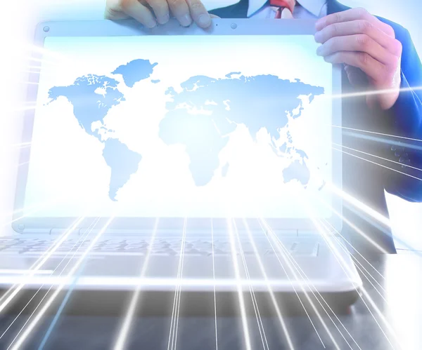 Moderne laptoop geïsoleerd op een witte achtergrond. wereld in monitor — Stockfoto