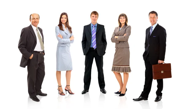 ビジネス チームは白い背景の上に立っている若いビジネスマンの形成 — ストック写真