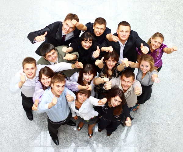 ビジネスの大規模なグループ 白い背景の上 — ストック写真