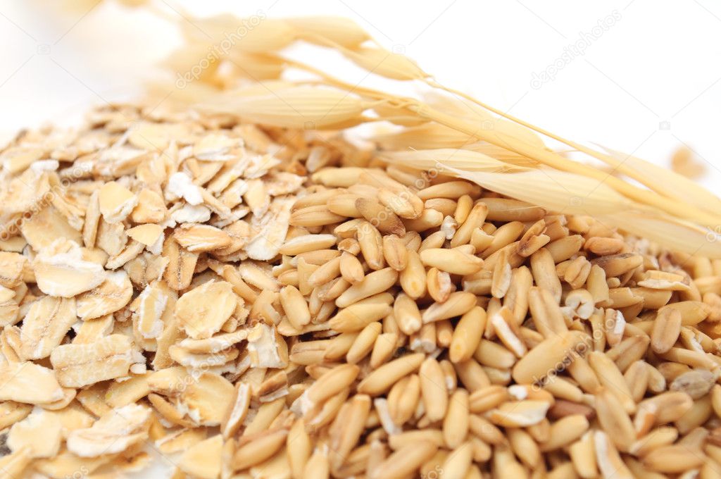 Oat Grains and Oat Flakes