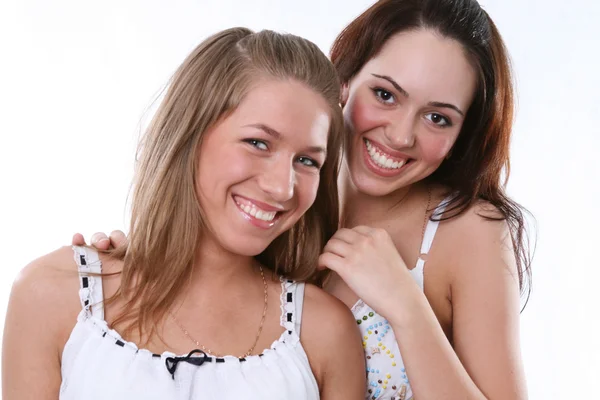 Paar Frauen - blond gegen die brünette — Stockfoto