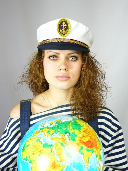 Girl and the earth globe — Stock Photo, Image