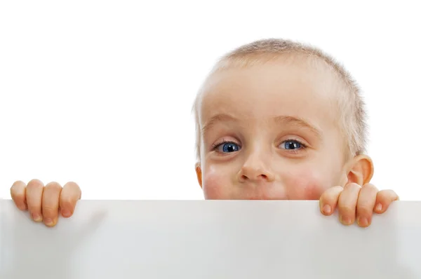 Menino mostrando um cartão — Fotografia de Stock