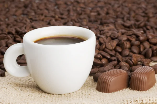 Kawa i cap kawy — Zdjęcie stockowe
