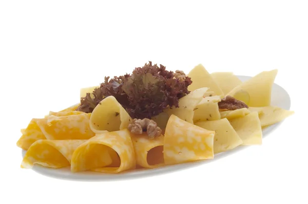 Käse auf dem Teller, Restaurantmenüs — Stockfoto