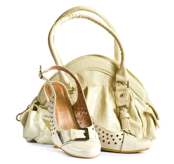 Kvinnans väska och skor — Stockfoto