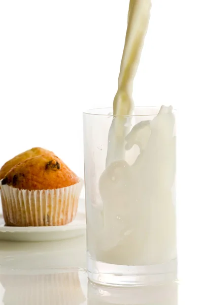 Milk for breakfast — Stock Photo, Image