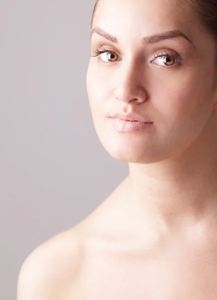Beauty Portrait of young woman — Stock Photo, Image