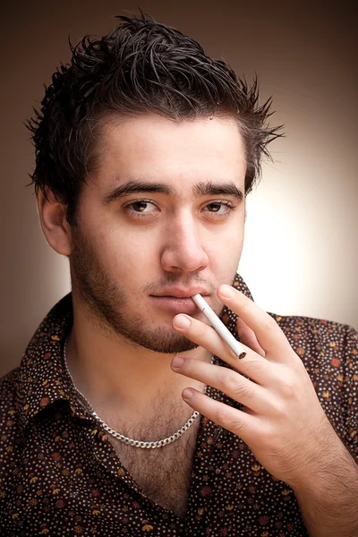 흡연 남자 스톡 사진