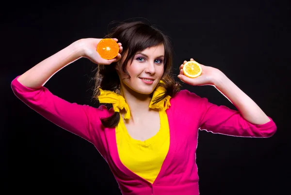 Fată cu fructe — Fotografie, imagine de stoc