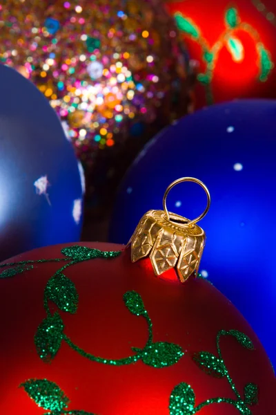 Bolas de Navidad multicolores — Foto de Stock