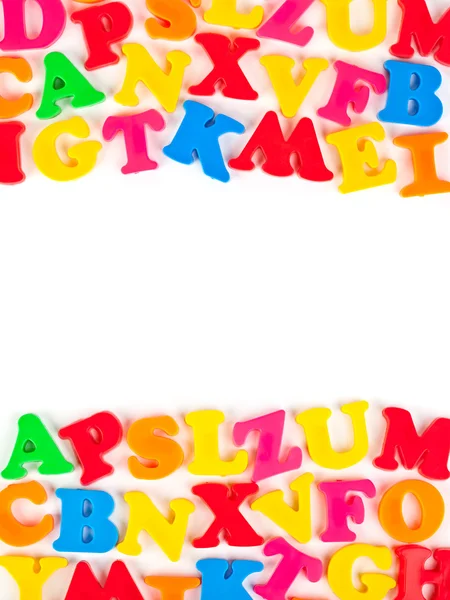 Многоцветные буквы игрушек — стоковое фото