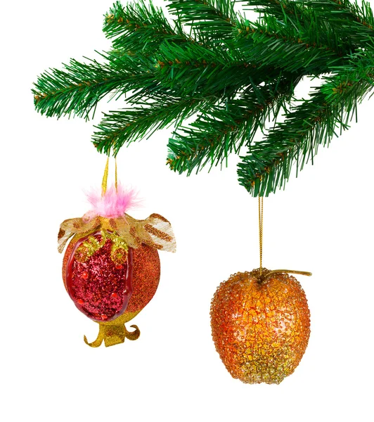Kerstboom en fruit speelgoed — Stockfoto