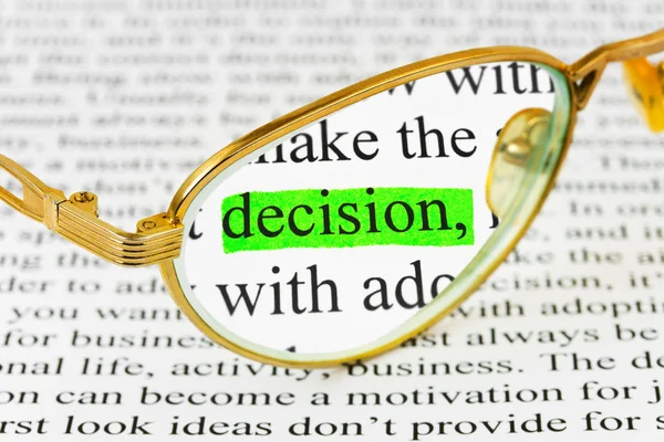 Üzleti szöveg és a word döntés szemüveg — Stock Fotó