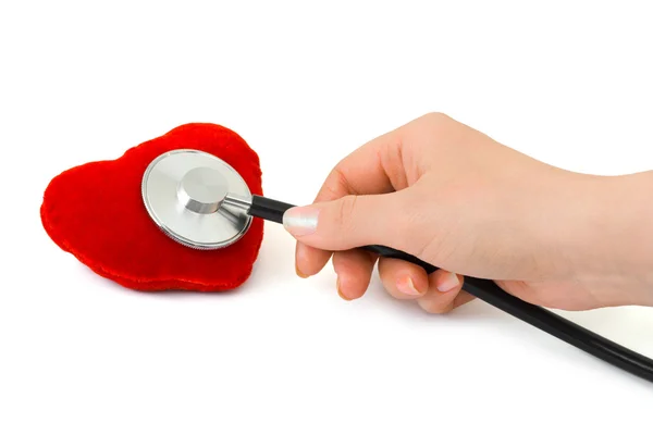手と心臓の聴診器 — ストック写真