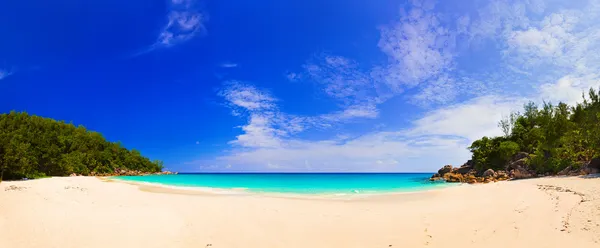 Panorama van strand anse georgette, Seychellen — Stockfoto