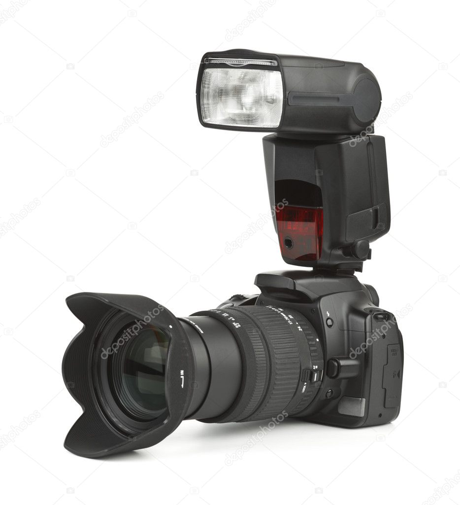 Photo camera and flash