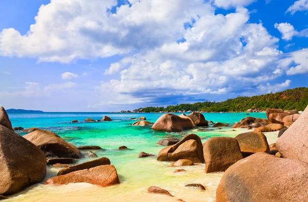 Praia Anse Lazio na ilha Praslin, Seychelles — Fotografia de Stock