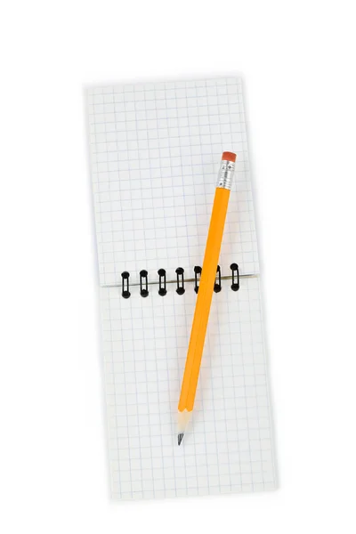 Bleistift und Notizblock — Stockfoto
