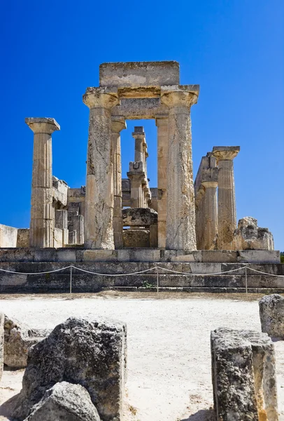 Ruiny chrámu na ostrově aegina, Řecko — Stock fotografie