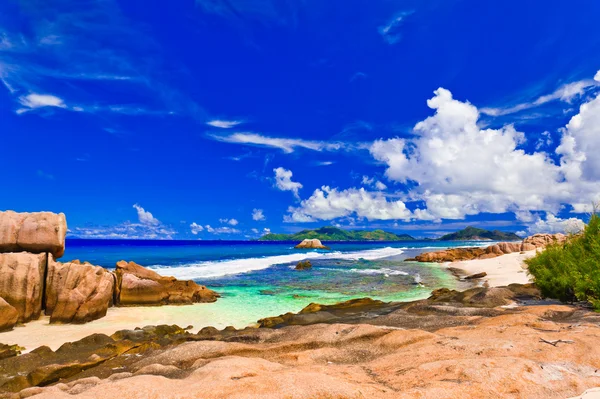 Tropická pláž na Seychely — Stock fotografie