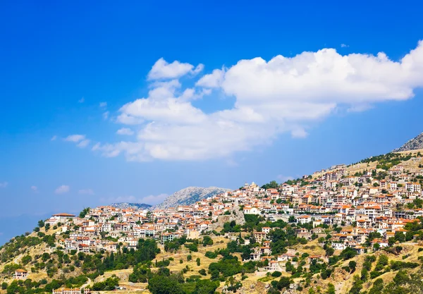 Miejscowości arachova na góry Parnas, Grecja — Zdjęcie stockowe