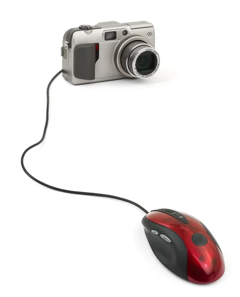 Fotokamera und Computermaus — Stockfoto