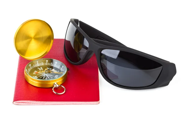Passport, compass and sunglasses — Stock Photo, Image