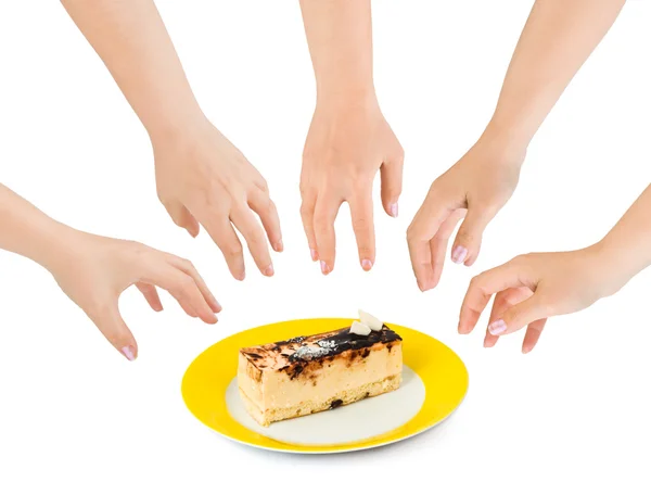 Руки і торт — стокове фото