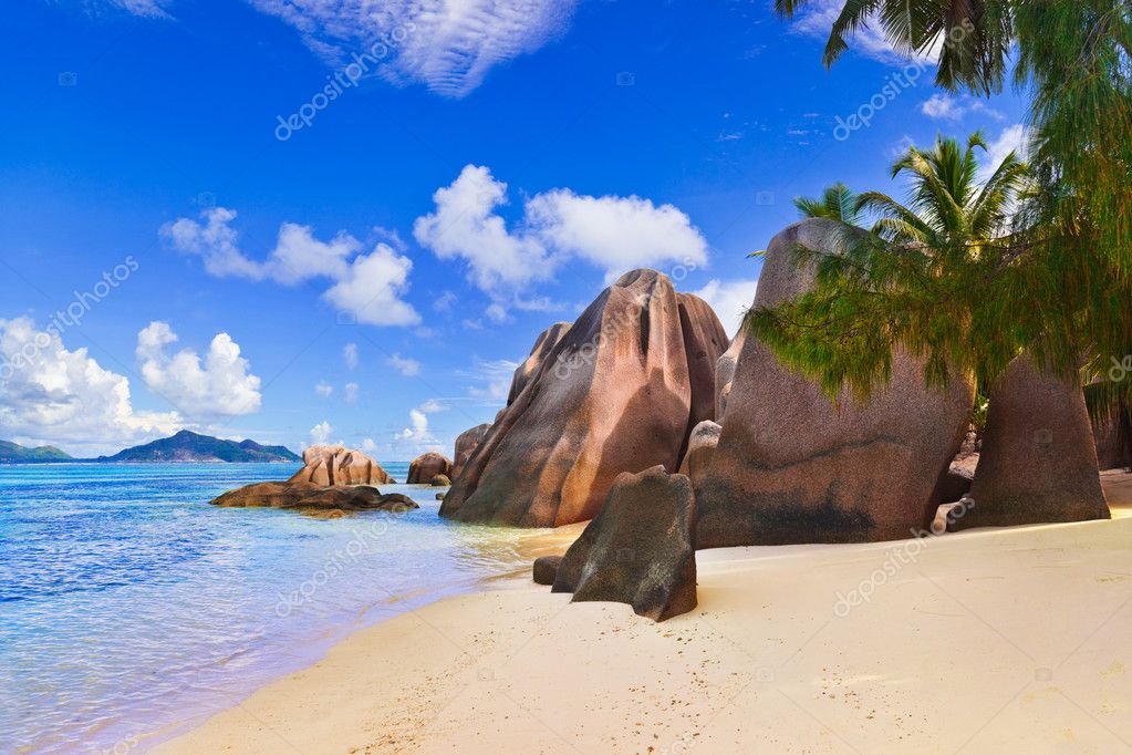 Фотообои Beach Source d'Argent at Seychelles