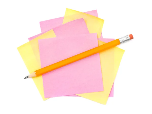 Notizpapier Und Bleistift Isoliert Auf Weißem Hintergrund — Stockfoto