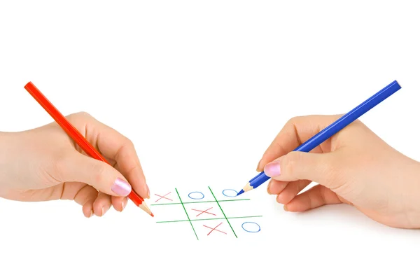 Hände Mit Bleistiften Und Spiel Isoliert Auf Weißem Hintergrund — Stockfoto