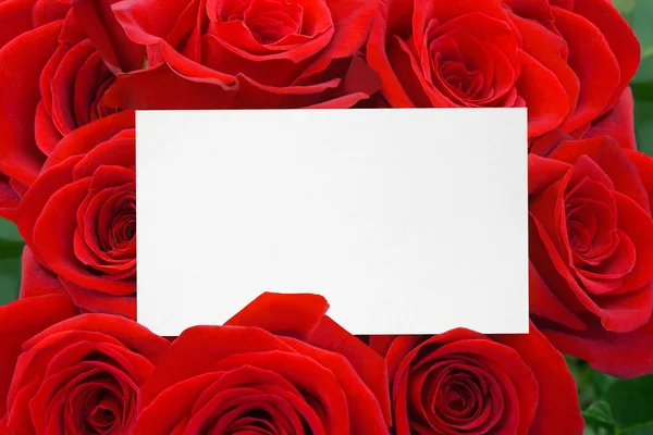 Paper card and roses bouquet — Stock Photo, Image