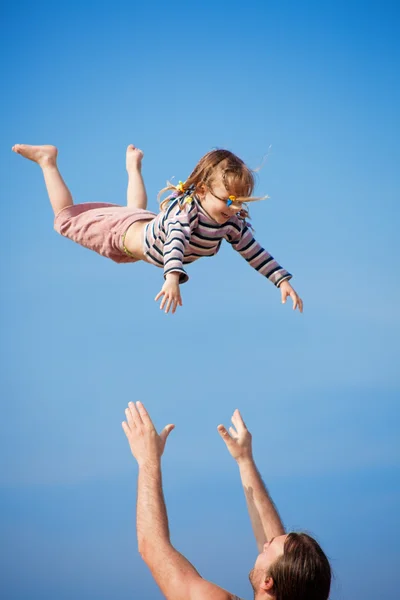 Flygande barn — Stockfoto