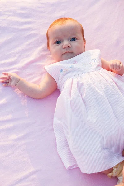 Baby Mädchen — Stockfoto