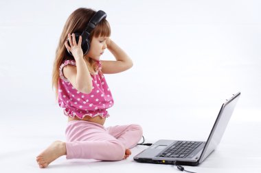 Child with computer clipart