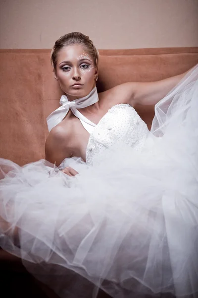 Fashion bride — Stock Photo, Image