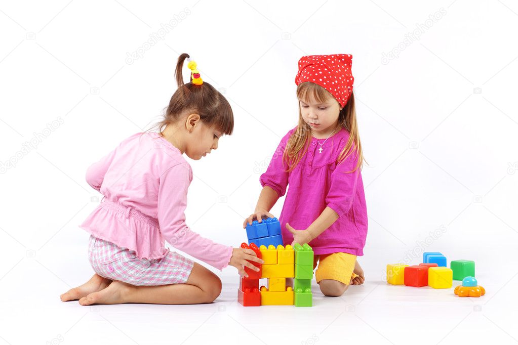 Kids playing with constructor