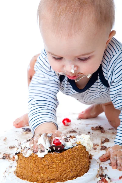 赤ちゃんとケーキ — ストック写真