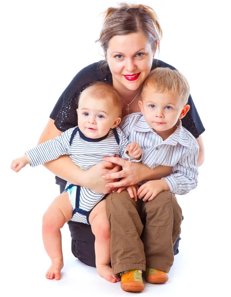 Madre y dos niños —  Fotos de Stock