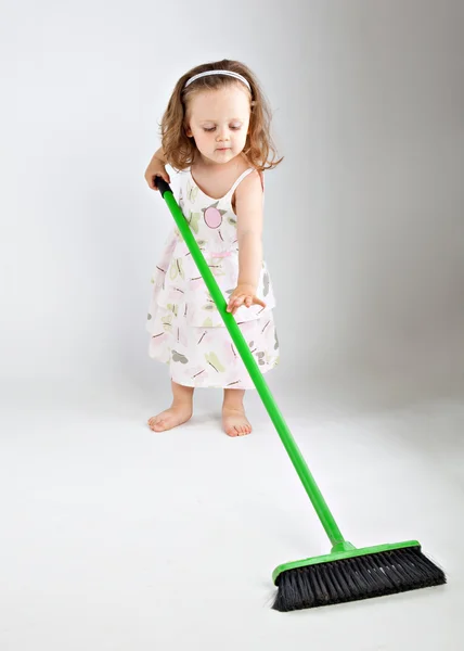 Kislány mop — Stock Fotó
