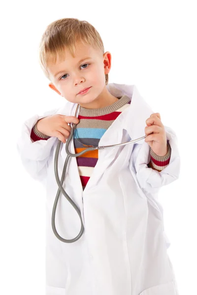 Roztomilý Chlapec Vykreslil Lékaře Izolované Bílém Pozadí — Stock fotografie