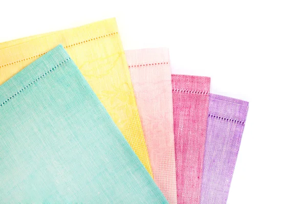 Een stapel van gekleurde handdoeken — Stockfoto