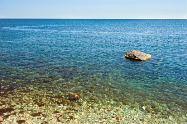 Linia brzegowa morze na lato — Zdjęcie stockowe