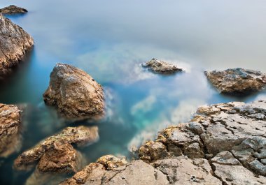 gece deniz taşları