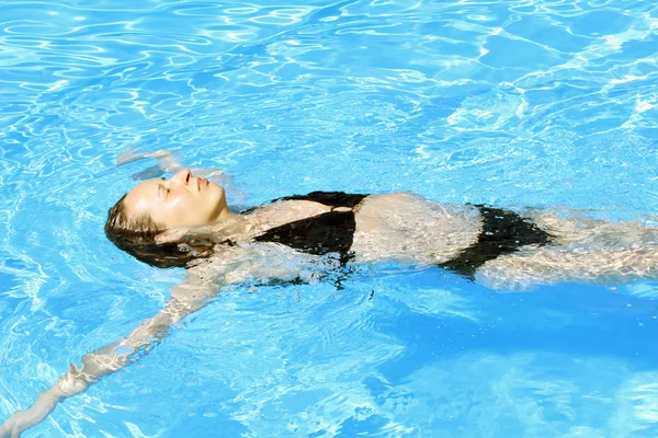 Relajarse en el agua —  Fotos de Stock