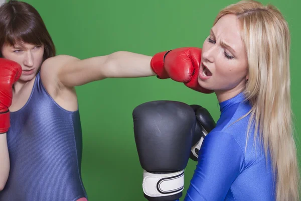 Boxning punch — Stockfoto
